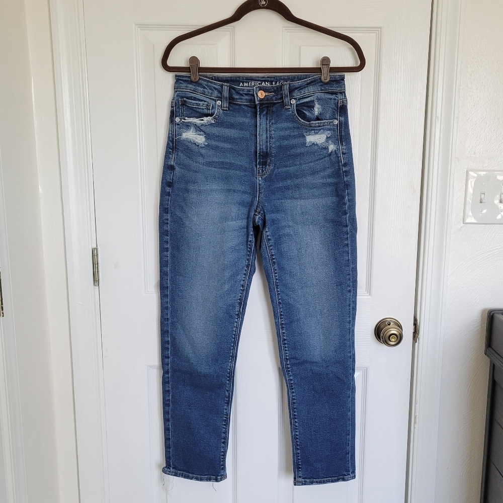 American Eagle mom jeans